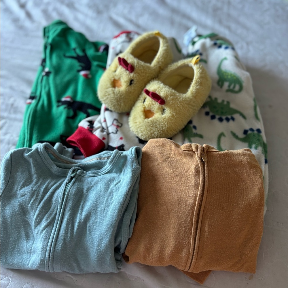 Cozy Baby Pajama Set with Dinosaur Prints and Duck Slippers